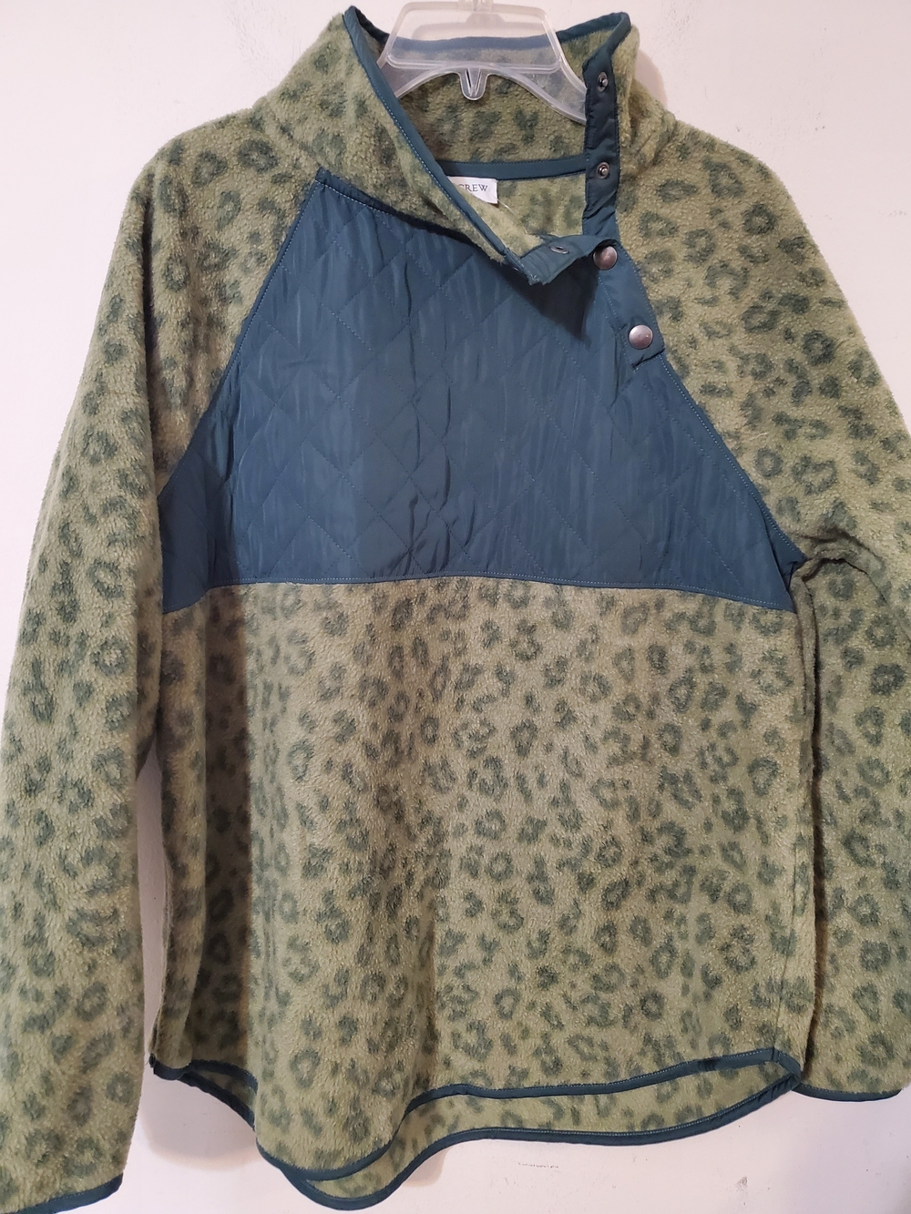 J Crew Green Leopard Print Fleece Pullover with Quilted Yoke NWT